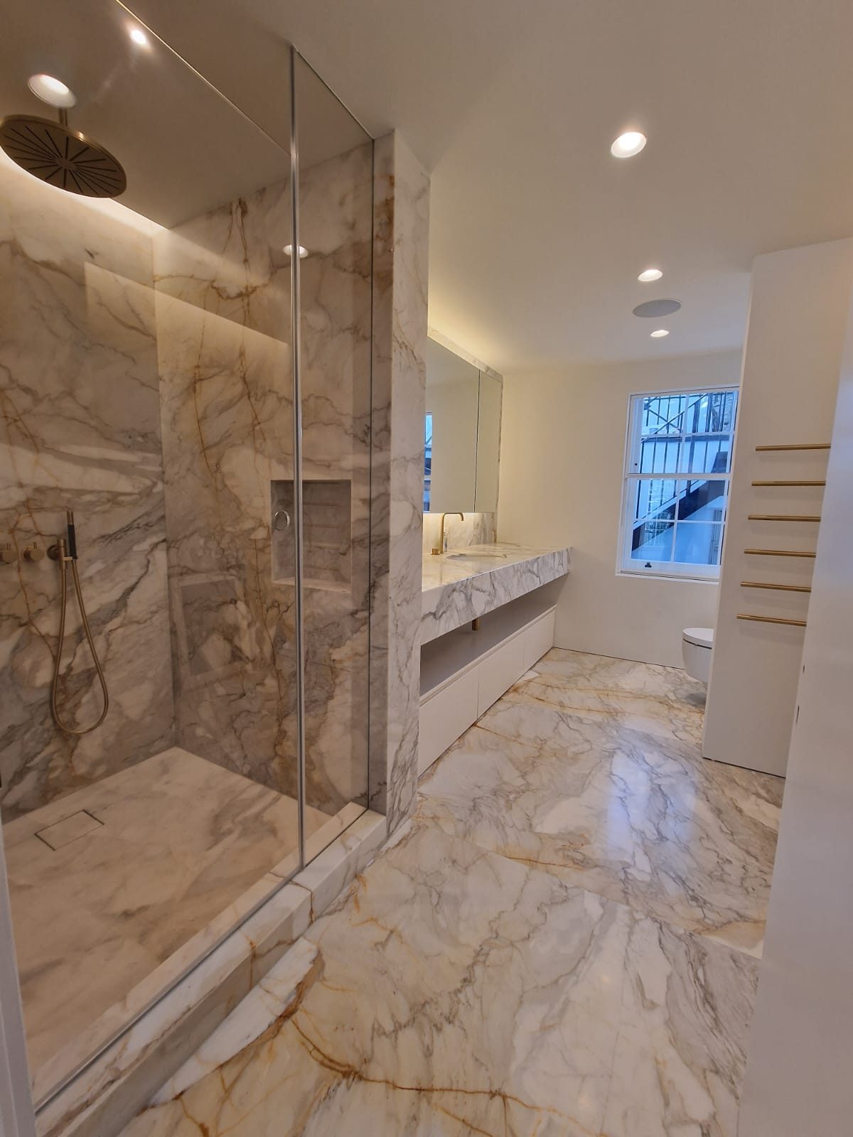 Marble shower room